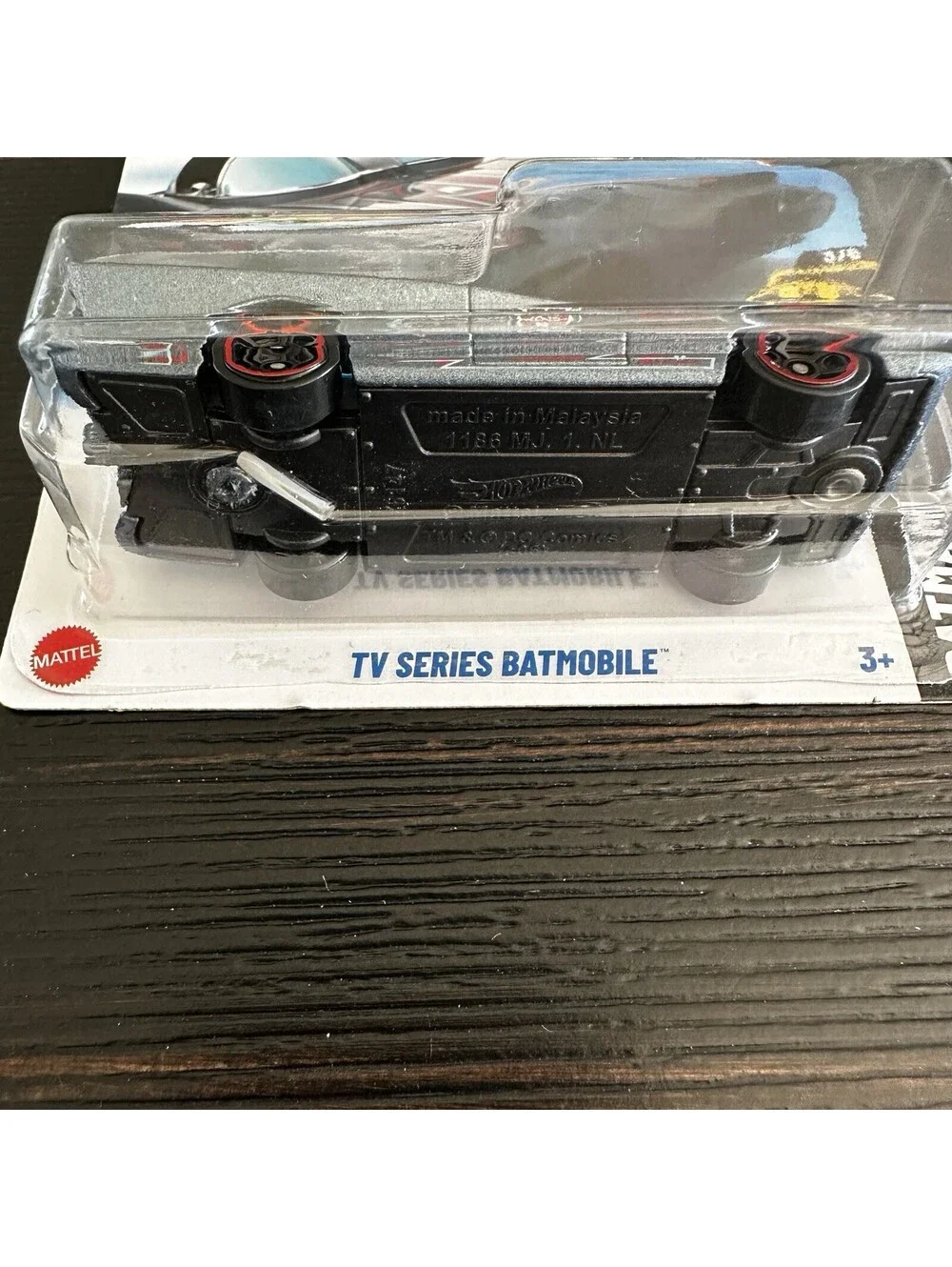 Hot Wheels Batman TV Series Batmobile 103/250 Batman 3/5 New